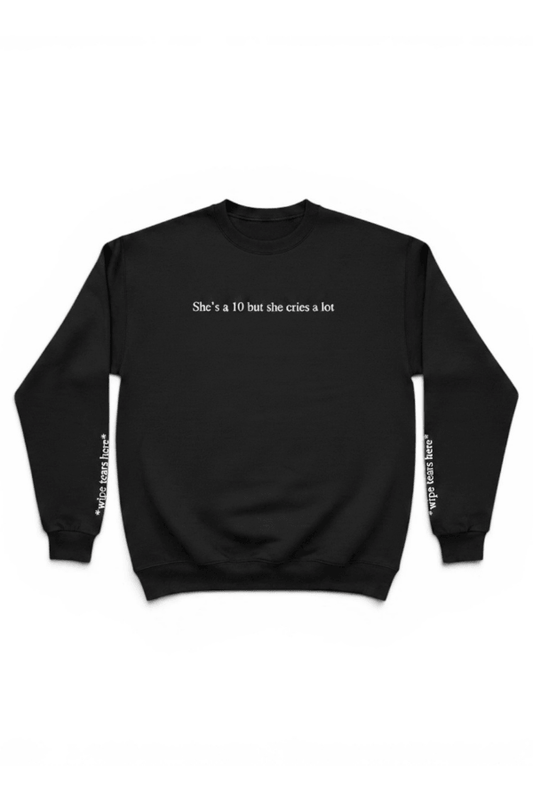 Elle est un 10 Crewneck